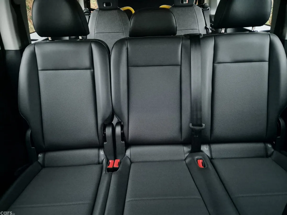 Volkswagen Caddy MPV, Petrol Plug-in Hybrid, 2026, Grey