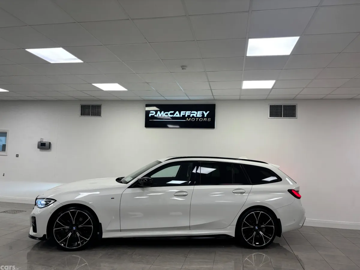 BMW 3-Series Estate, Diesel, 2020, White