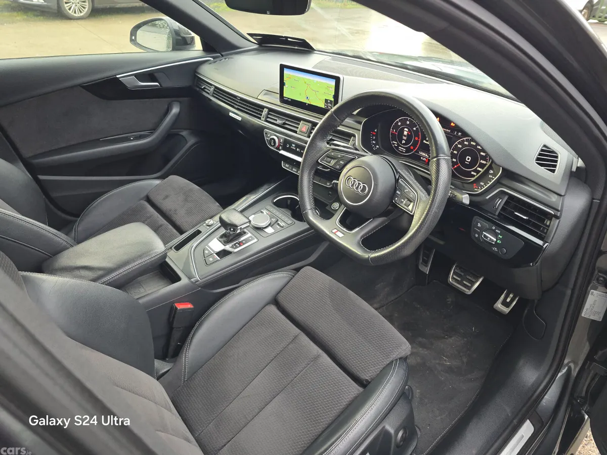Audi A4 Saloon, Diesel, 2018, Grey