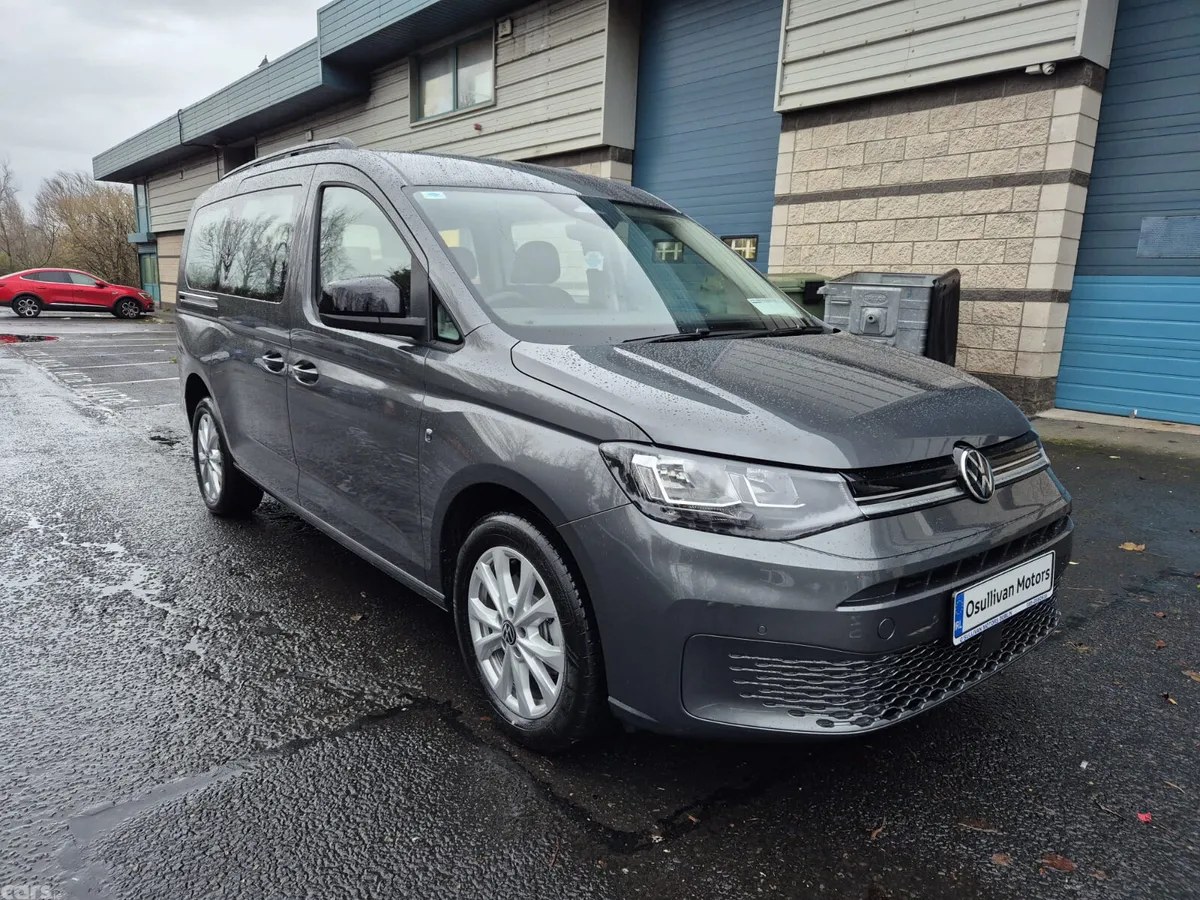 Volkswagen Caddy MPV, Petrol Plug-in Hybrid, 2026, Grey