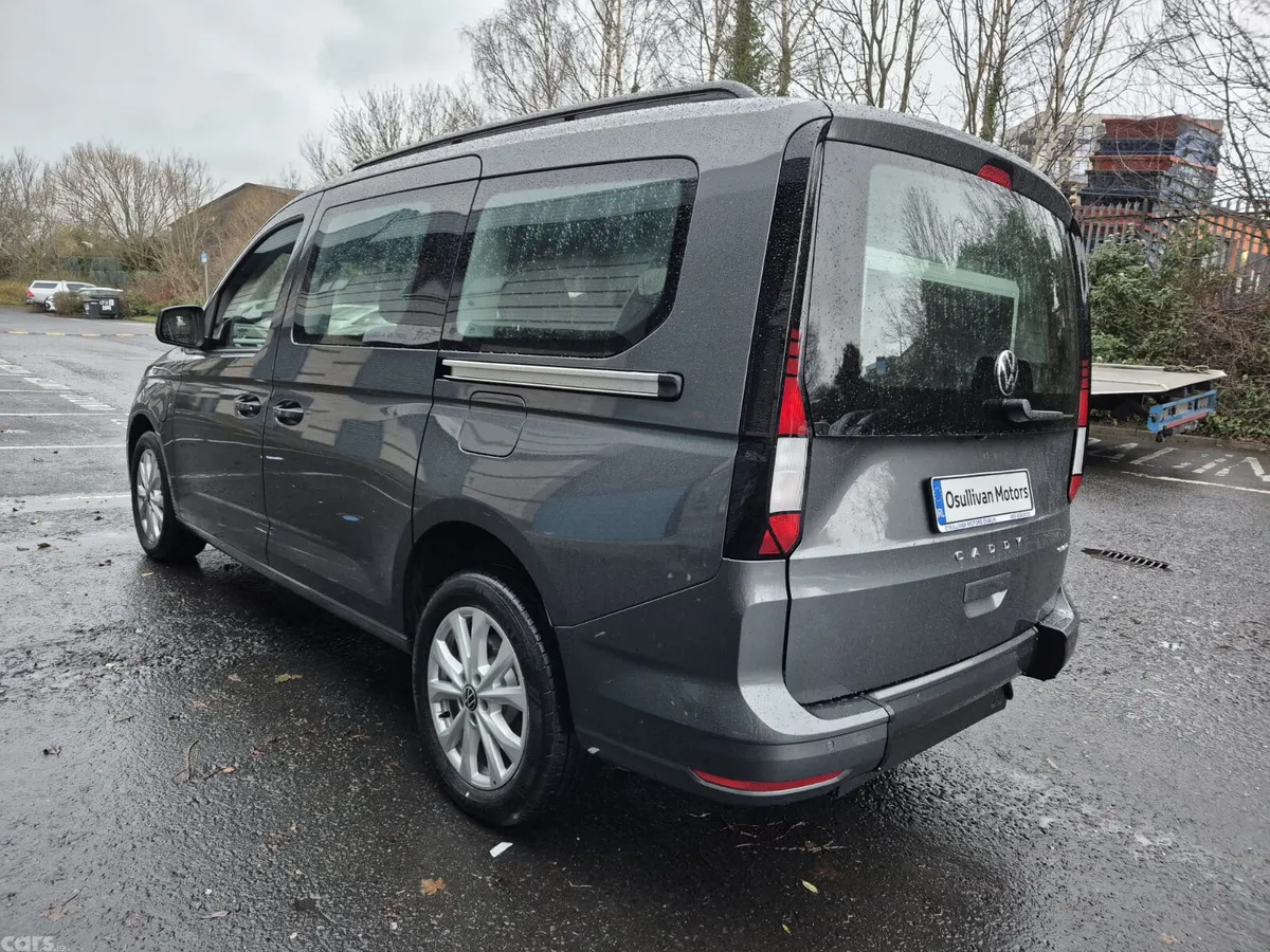 Volkswagen Caddy MPV, Petrol Plug-in Hybrid, 2026, Grey