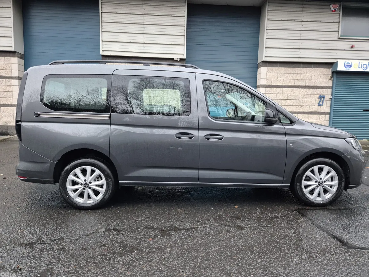 Volkswagen Caddy MPV, Petrol Plug-in Hybrid, 2026, Grey