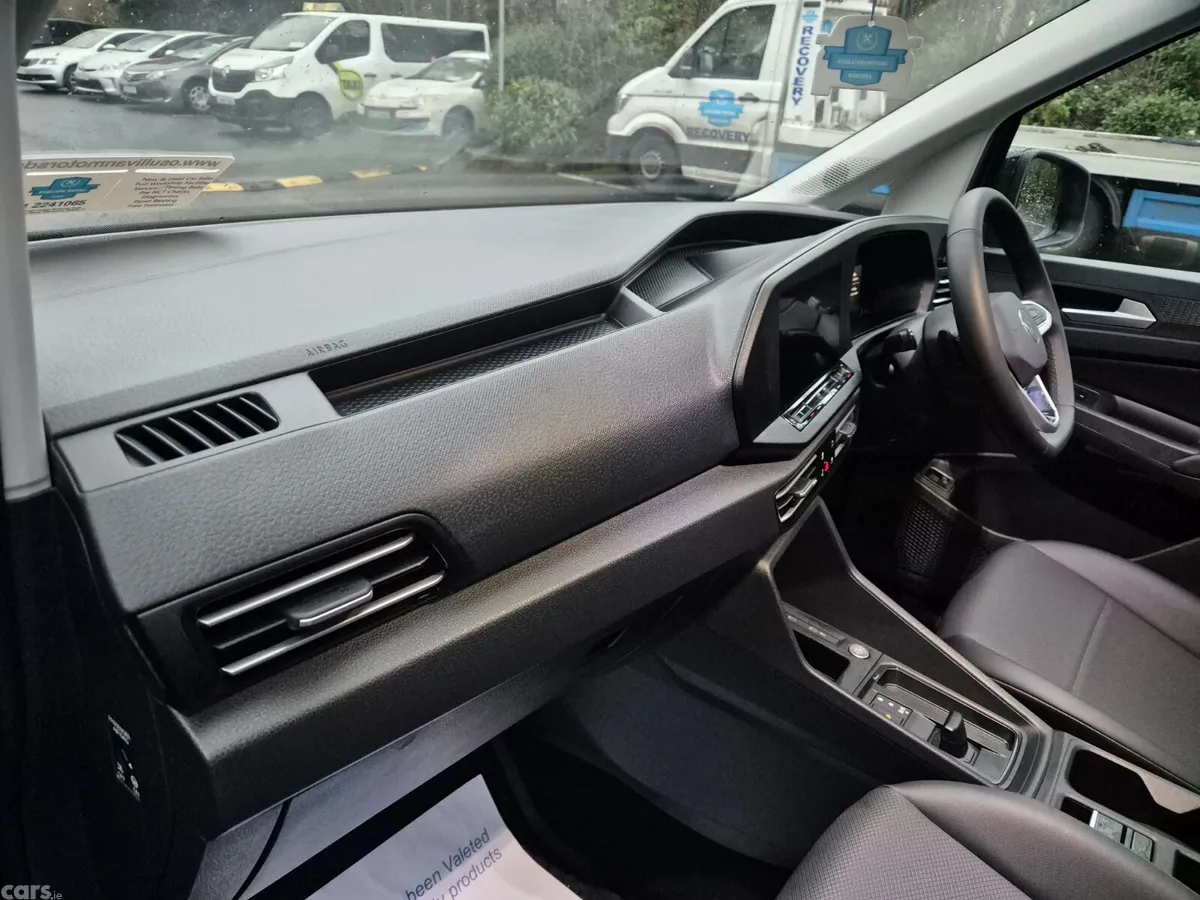 Volkswagen Caddy MPV, Petrol Plug-in Hybrid, 2026, Grey