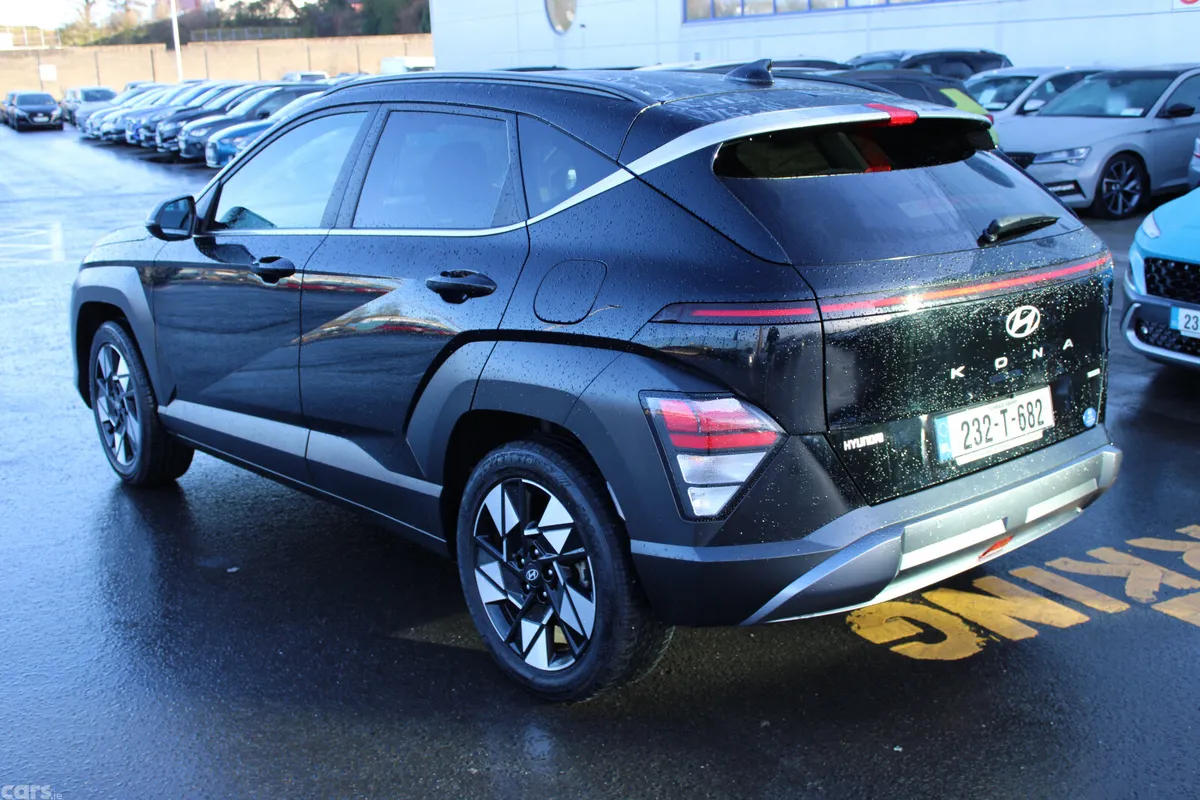 Hyundai KONA MPV, Petrol Hybrid, 2023, Black