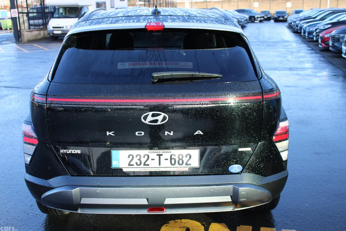 Hyundai KONA MPV, Petrol Hybrid, 2023, Black