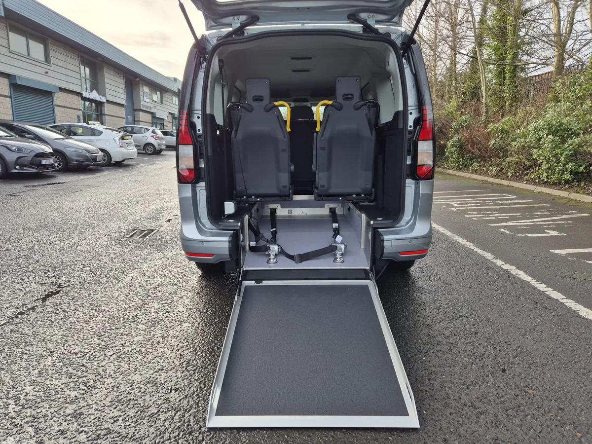 Volkswagen Caddy MPV, Diesel, 2026, Silver
