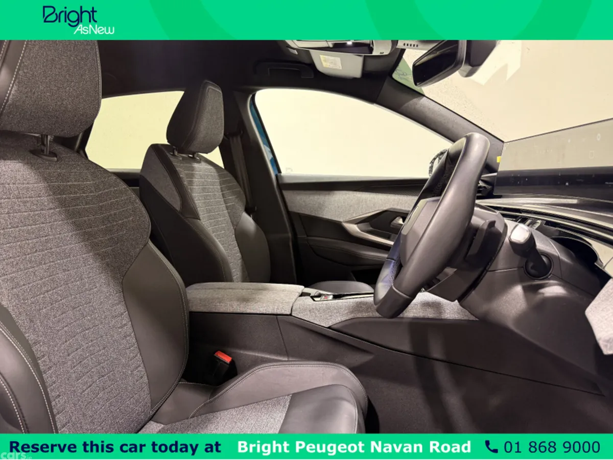 Peugeot 3008 MPV, Petrol Hybrid, 2025, Blue