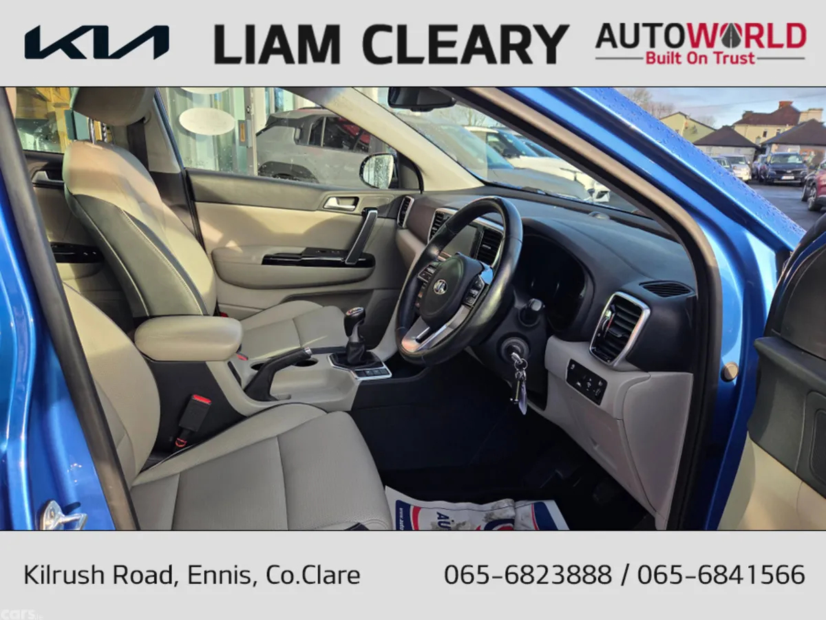 Kia Sportage MPV, Diesel, 2019, Blue