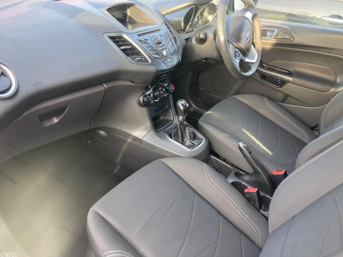 Ford Fiesta Hatchback, Diesel, 2013, Grey