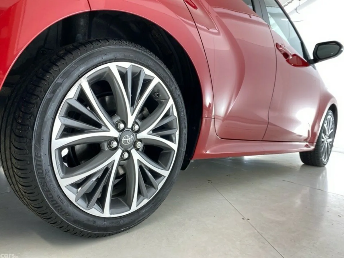 Toyota Yaris Hatchback, Petrol Hybrid, 2024, Red