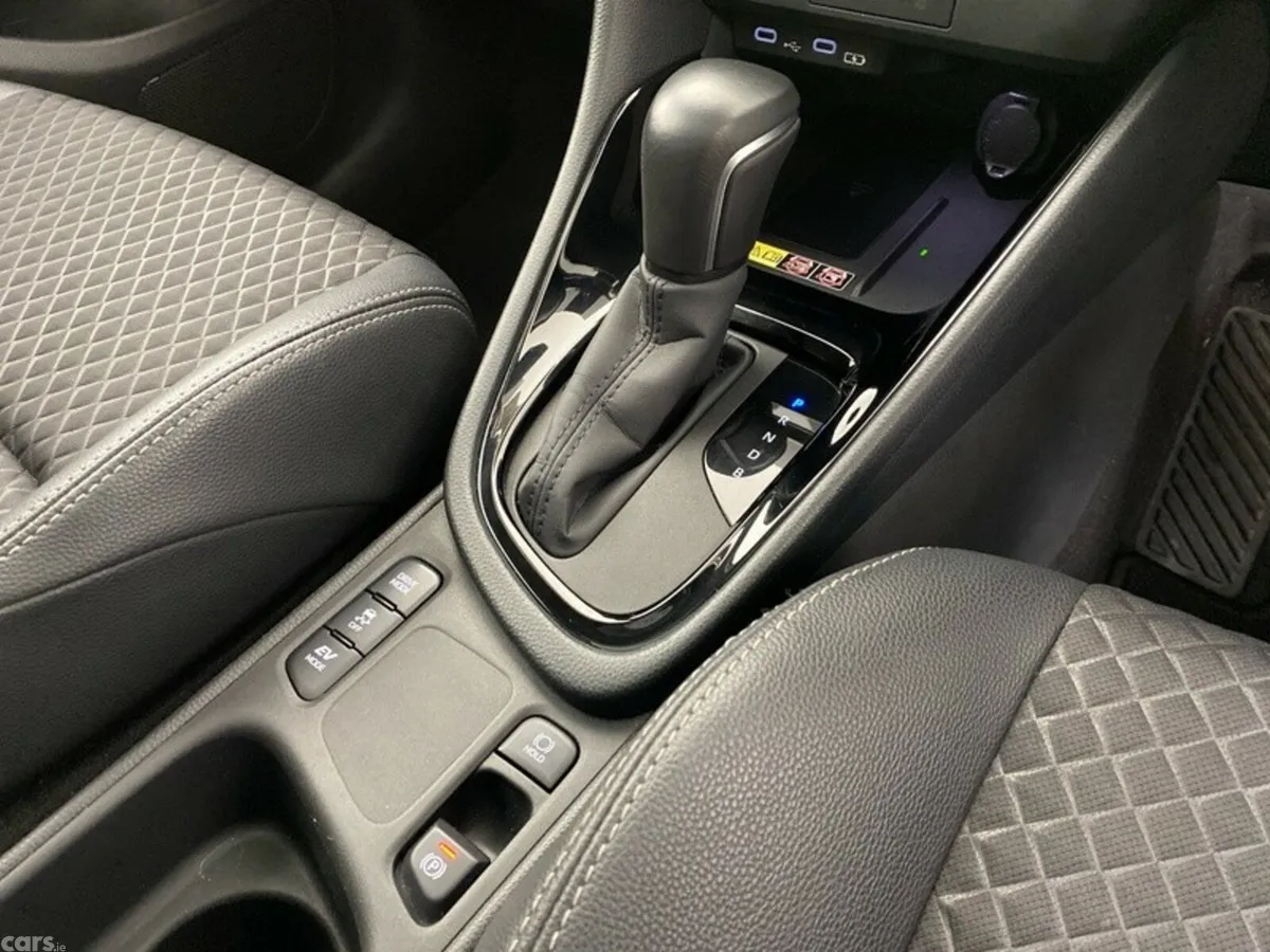 Toyota Yaris Hatchback, Petrol Hybrid, 2024, Red
