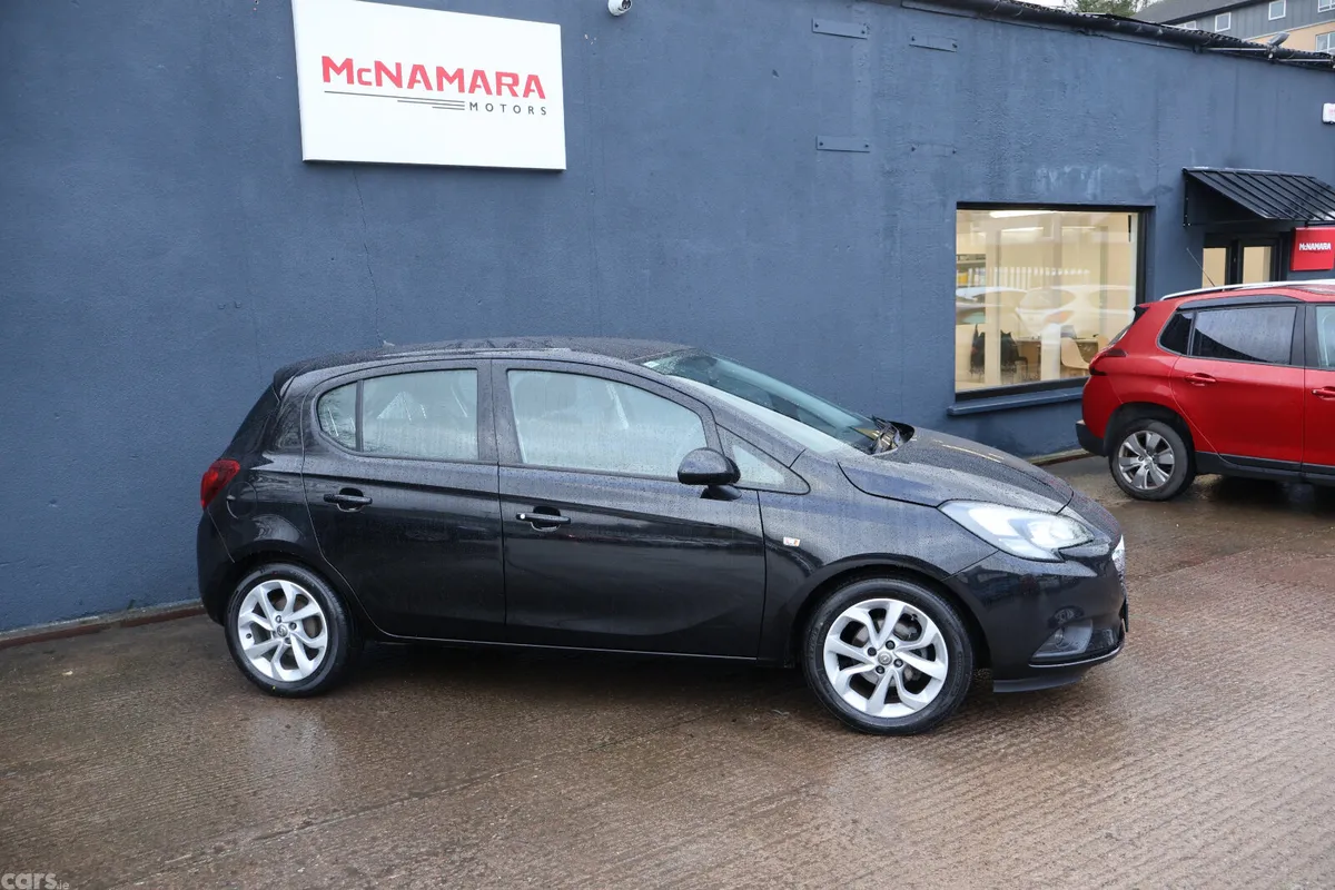 Opel Corsa Hatchback, Petrol, 2019, Black