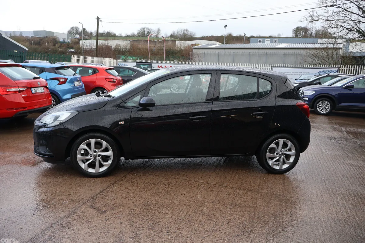Opel Corsa Hatchback, Petrol, 2019, Black