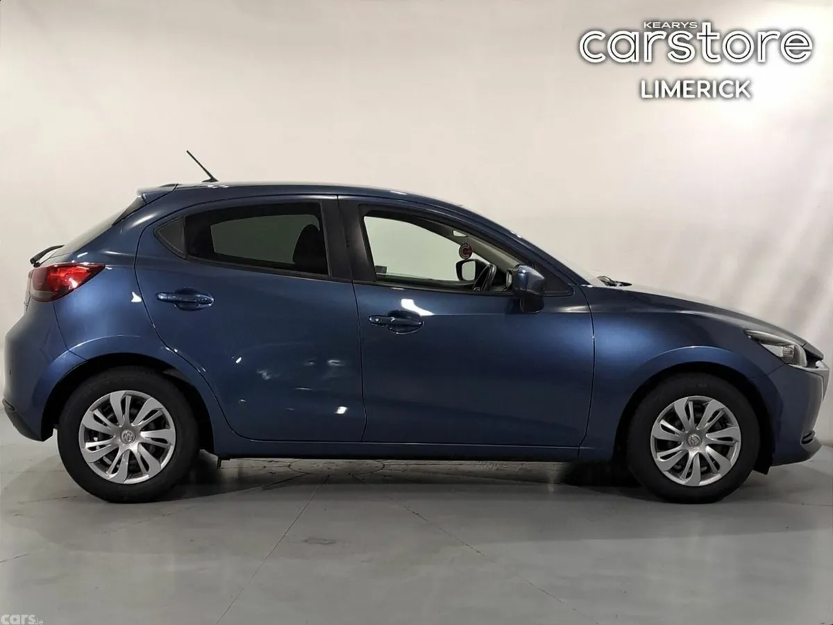 Mazda Mazda2 Hatchback, Petrol, 2021, Blue