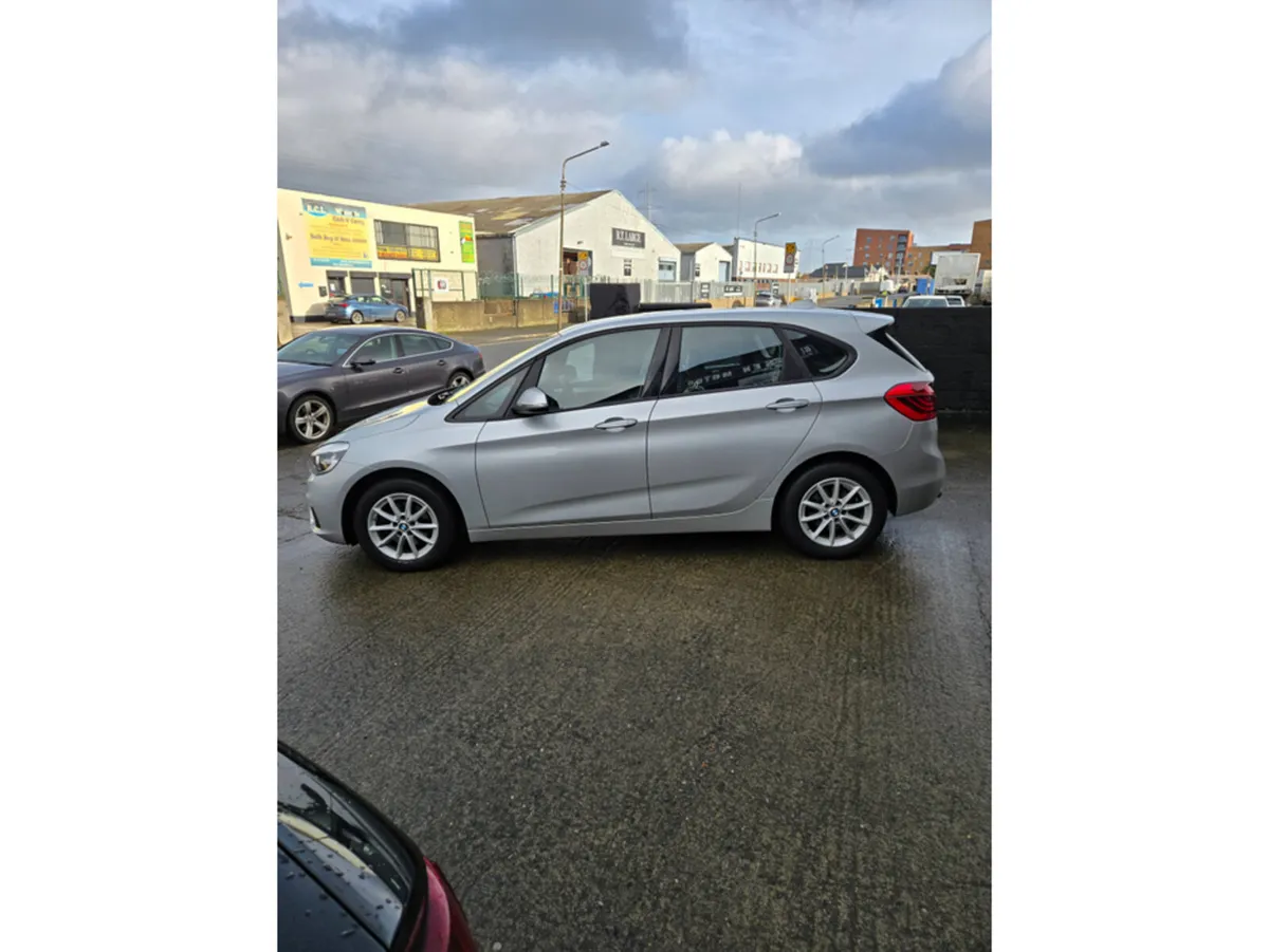 BMW 2-Series Estate, Diesel, 2017, Grey