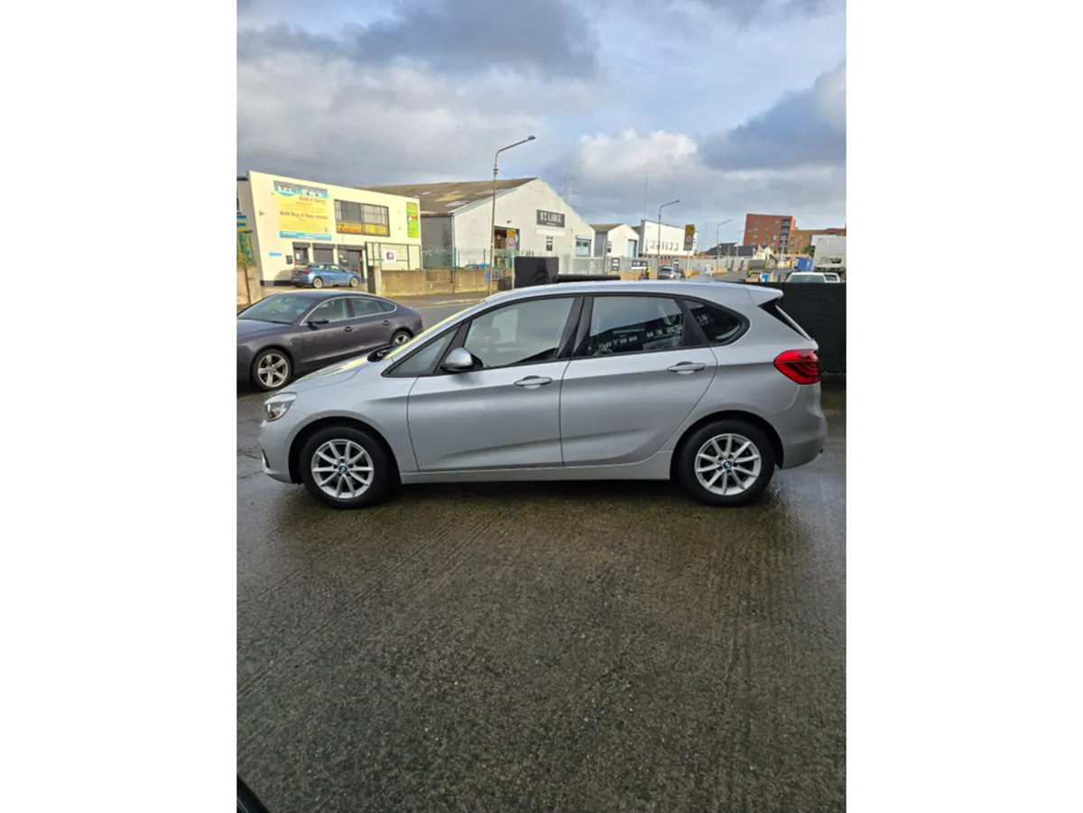 BMW 2-Series Estate, Diesel, 2017, Grey
