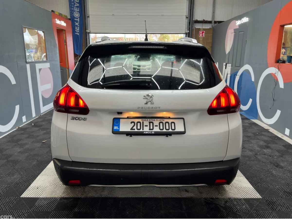 Peugeot 2008 SUV, Petrol, 2020, White