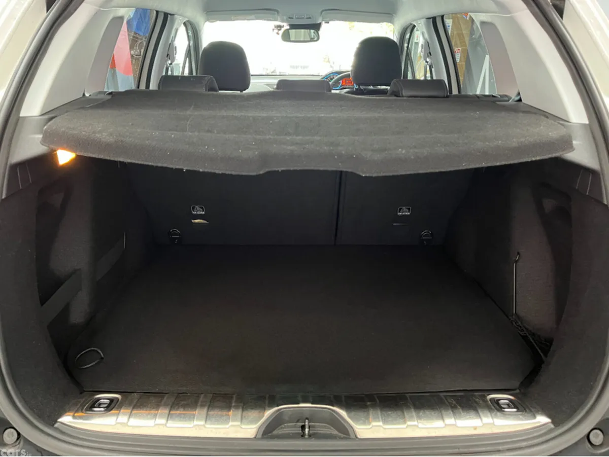 Peugeot 2008 SUV, Petrol, 2020, White