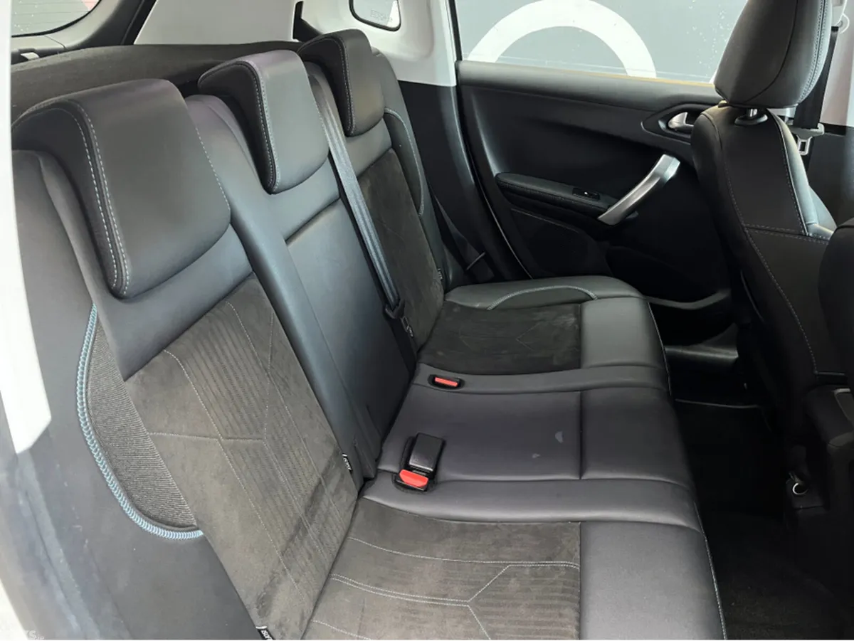 Peugeot 2008 SUV, Petrol, 2020, White