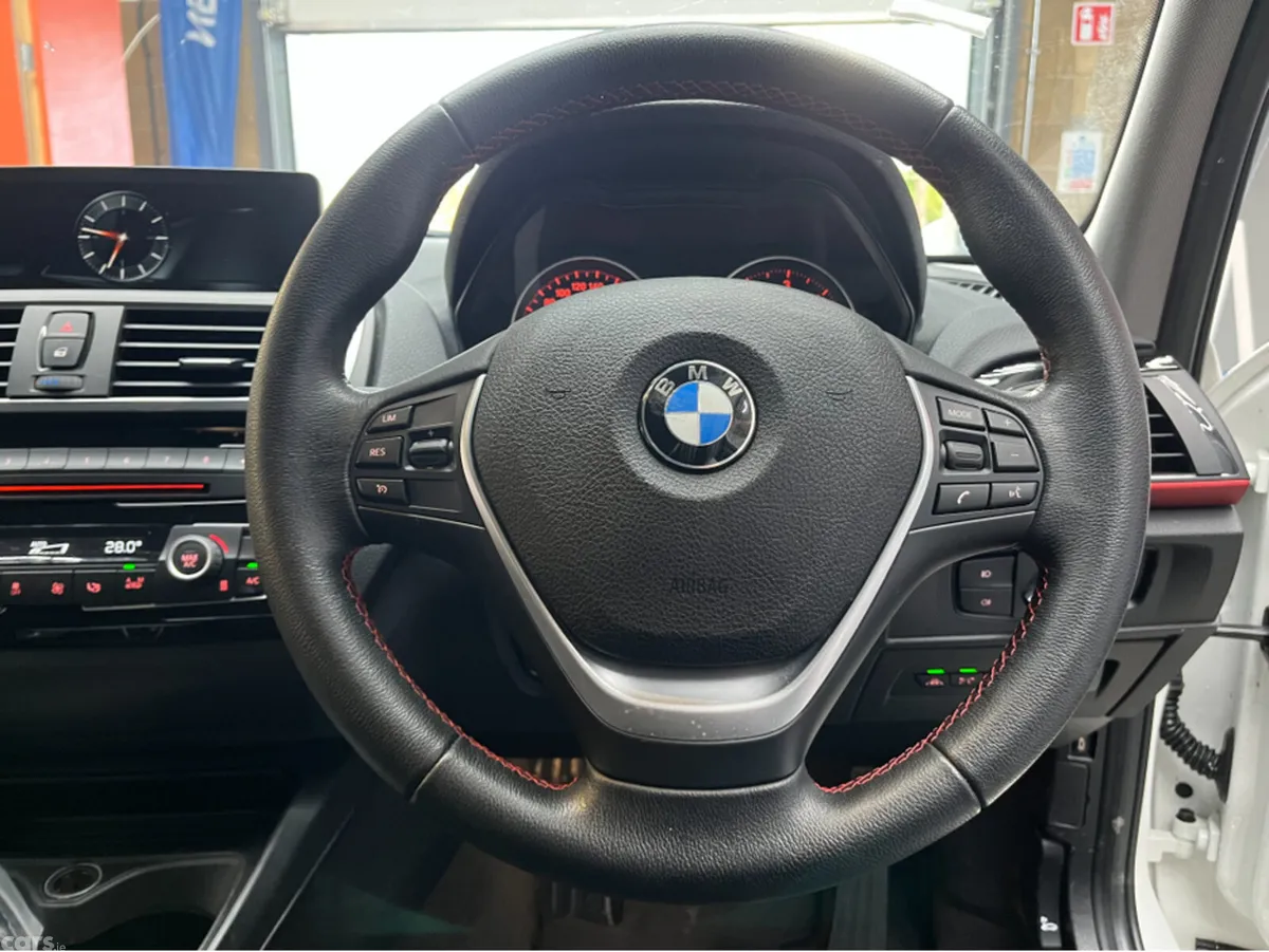 BMW 1-Series Hatchback, Diesel, 2017, White