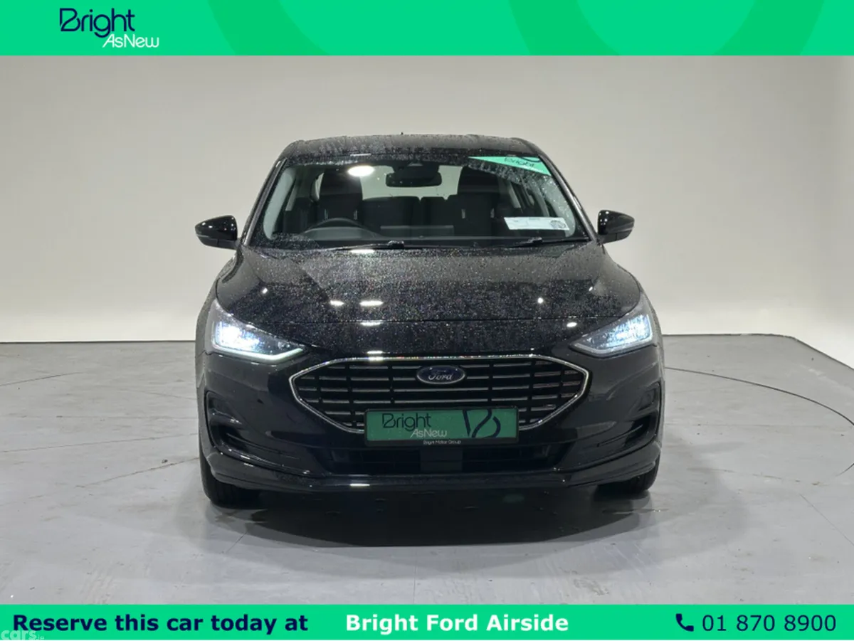Ford Focus Hatchback, Petrol, 2023, Black