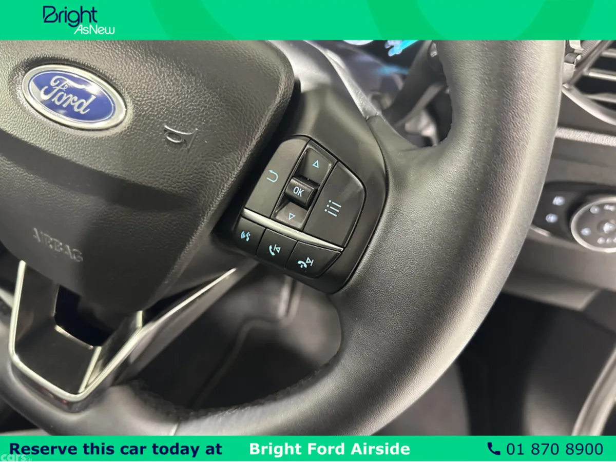Ford Focus Hatchback, Petrol, 2023, Black