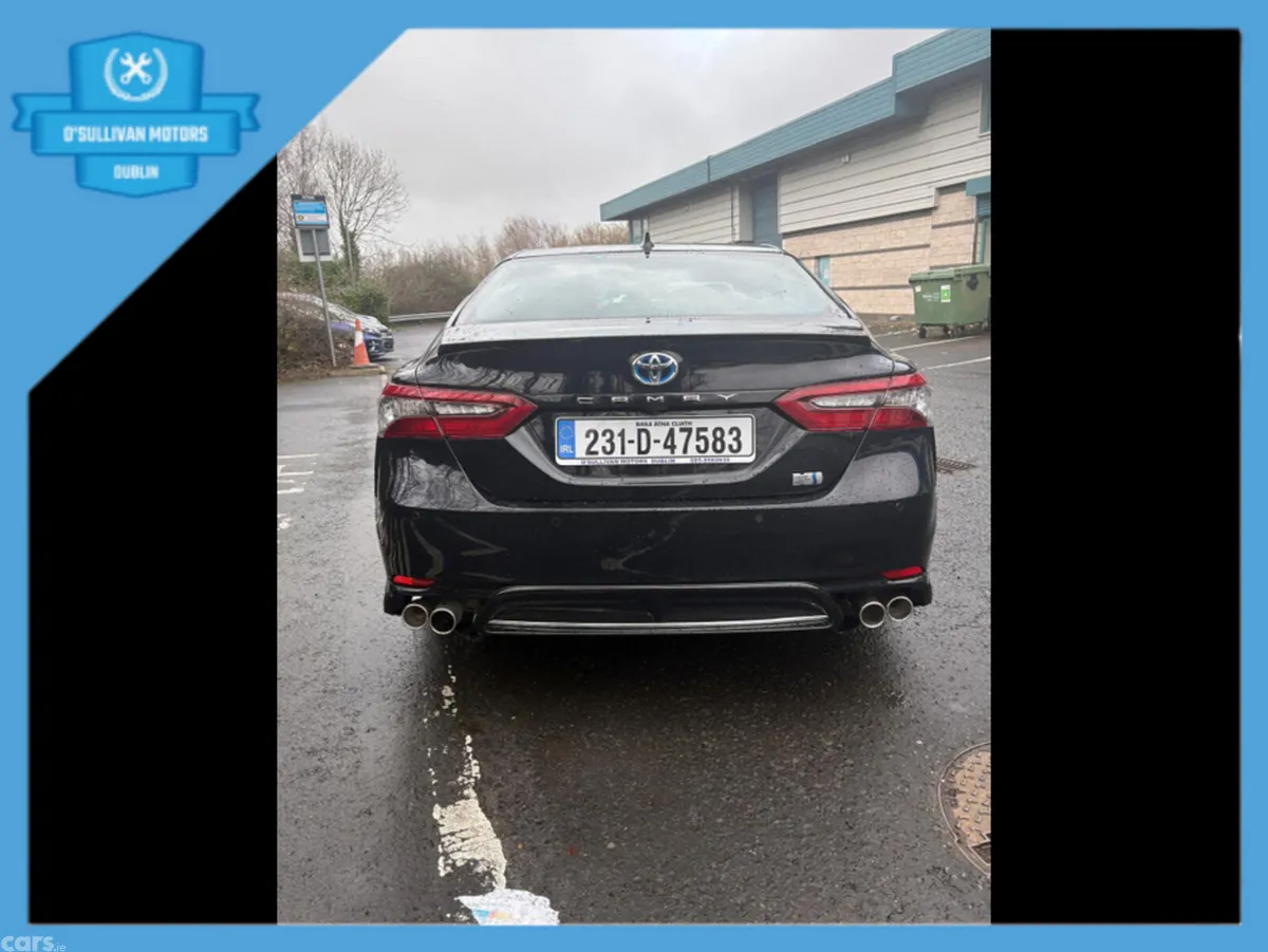 Toyota Camry Saloon, Petrol Hybrid, 2023, Black