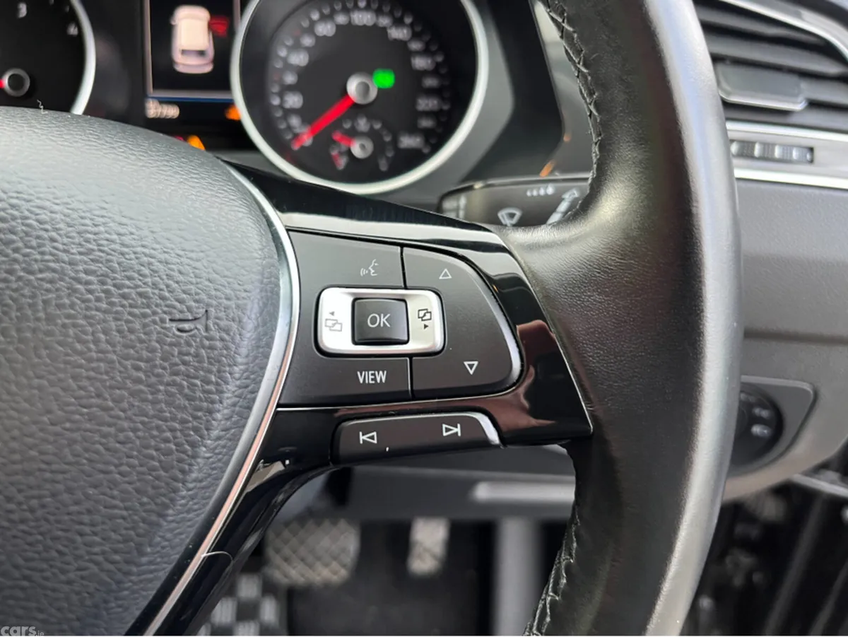 Volkswagen Tiguan SUV, Diesel, 2019, Black
