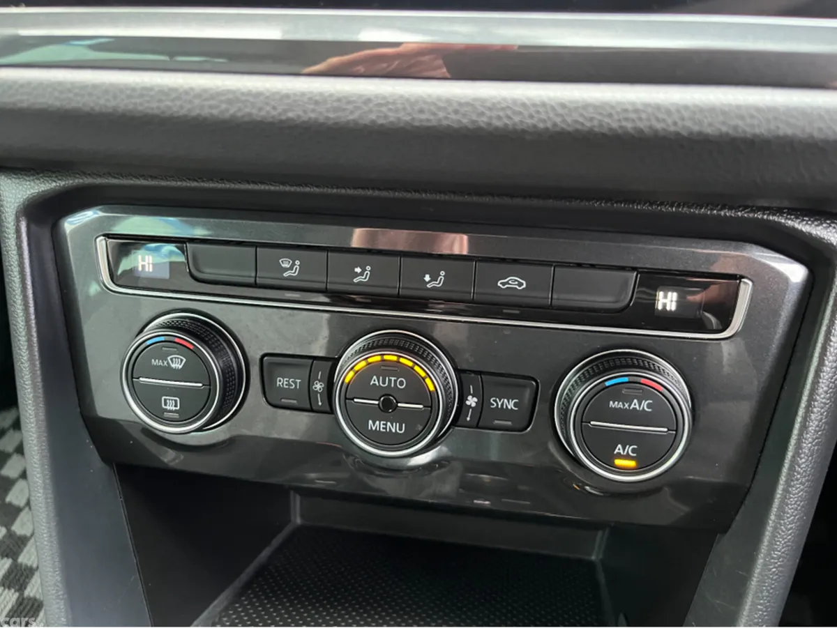 Volkswagen Tiguan SUV, Diesel, 2019, Black