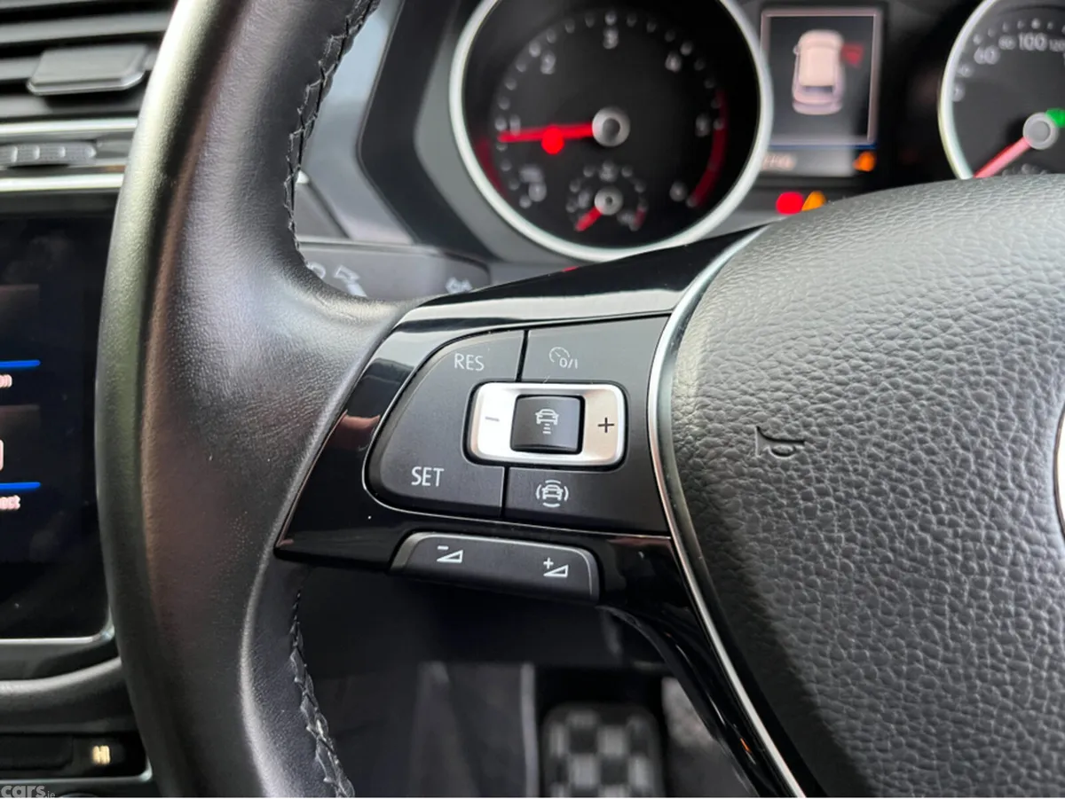 Volkswagen Tiguan SUV, Diesel, 2019, Black