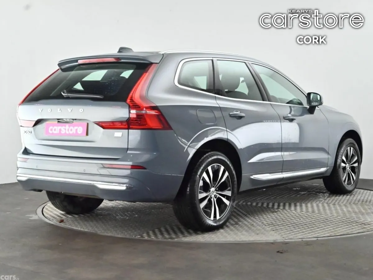 Volvo XC60 SUV, Petrol Plug-in Hybrid, 2022, Grey
