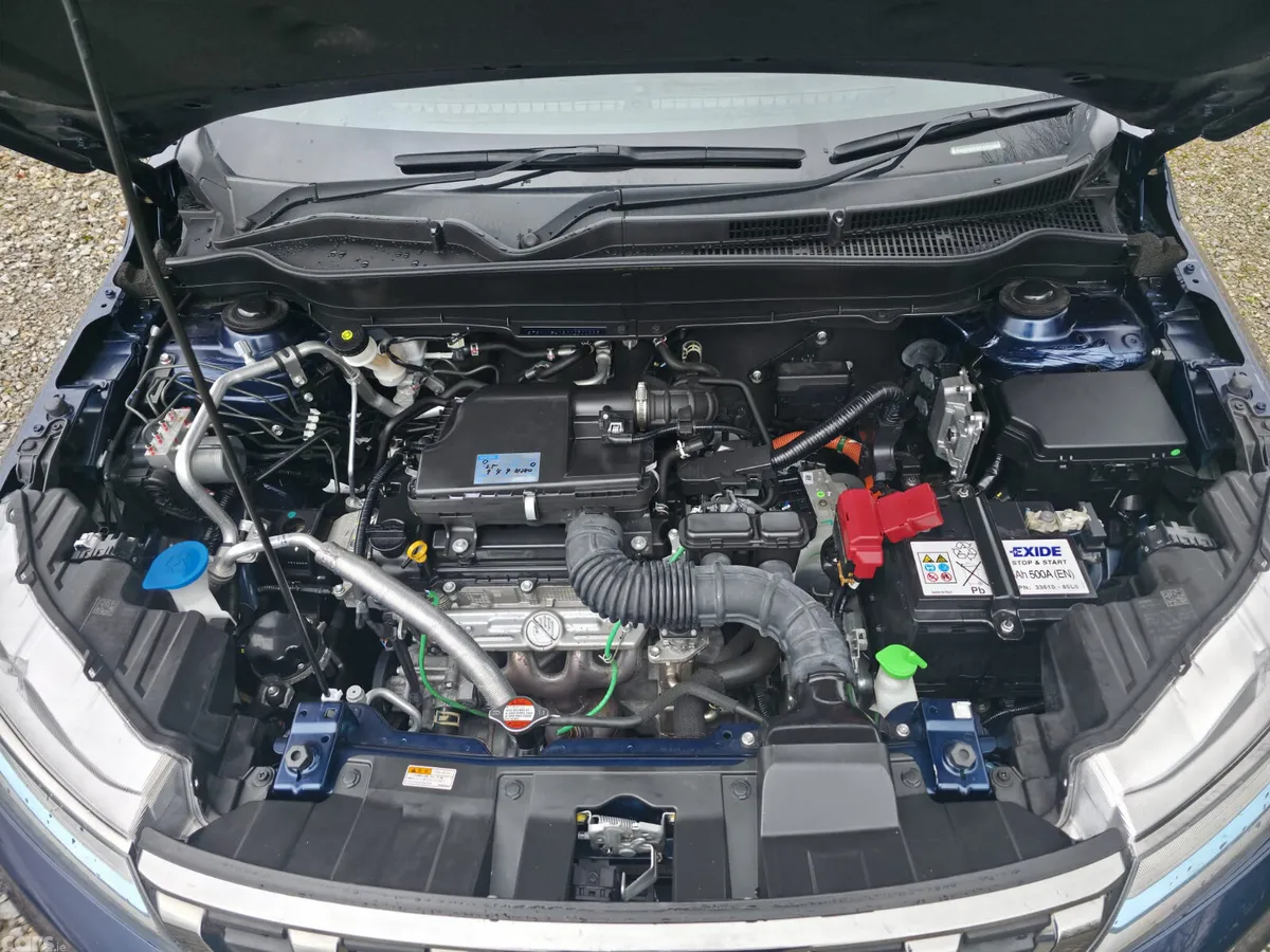 Suzuki Escudo SUV, Petrol Hybrid, 2023, Blue