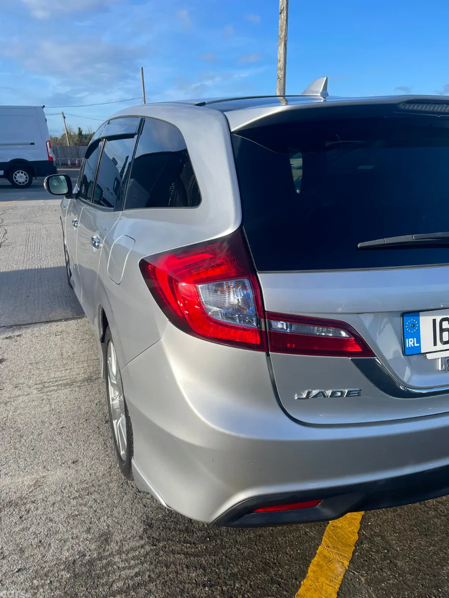 Honda Jade MPV, Petrol Hybrid, 2016, Silver