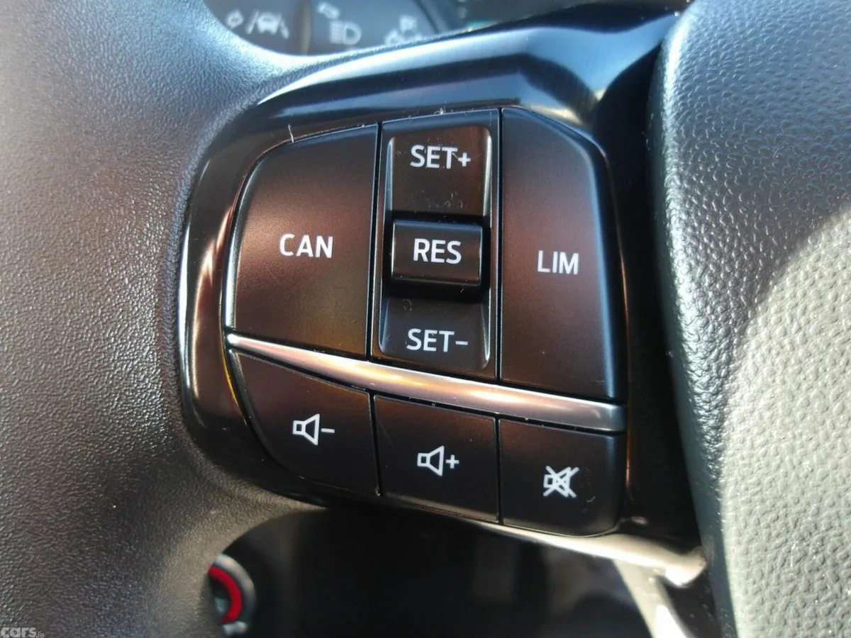 Ford Fiesta Hatchback, Petrol, 2018, Red