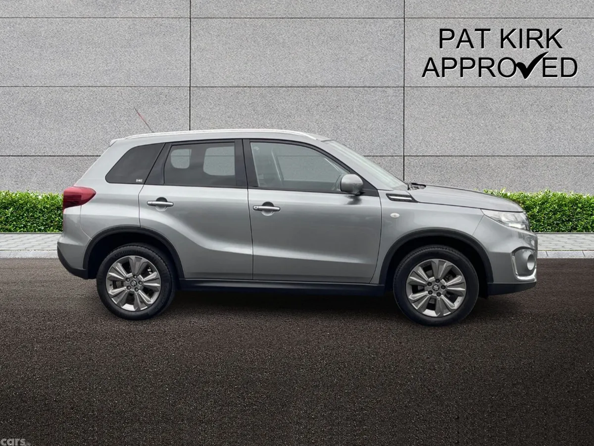 Suzuki Vitara Estate, Petrol, 2021, Grey