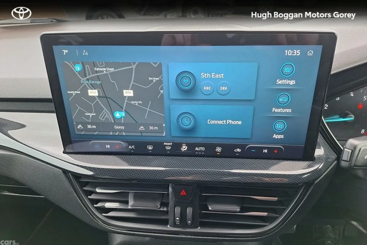 Ford Focus Hatchback, Petrol, 2022, Blue