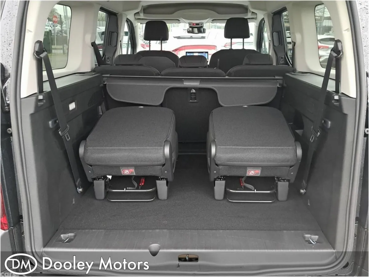 Citroen Berlingo Multispace MPV, Diesel, 2027, Black
