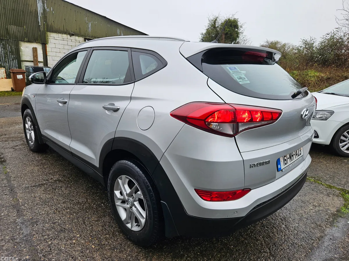 Hyundai Tucson SUV, Diesel, 2016, Silver