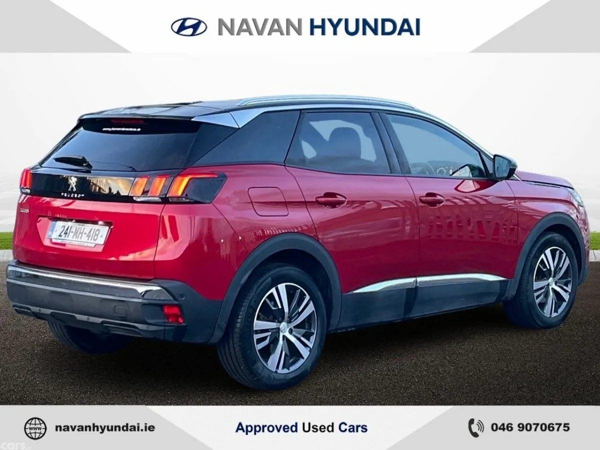 Peugeot 3008 MPV, Petrol Hybrid, 2024, Red