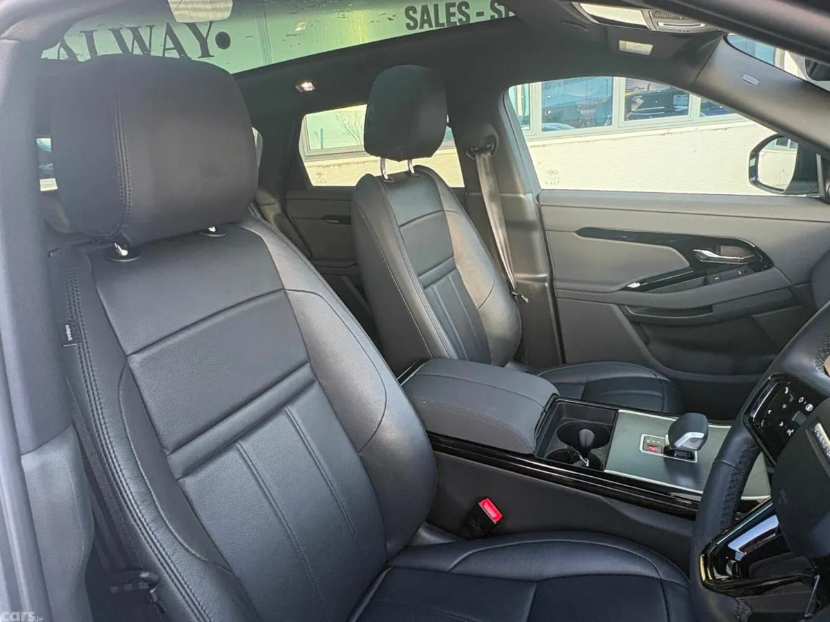 Land Rover Range Rover Evoque SUV, Petrol Plug-in Hybrid, 2025, White