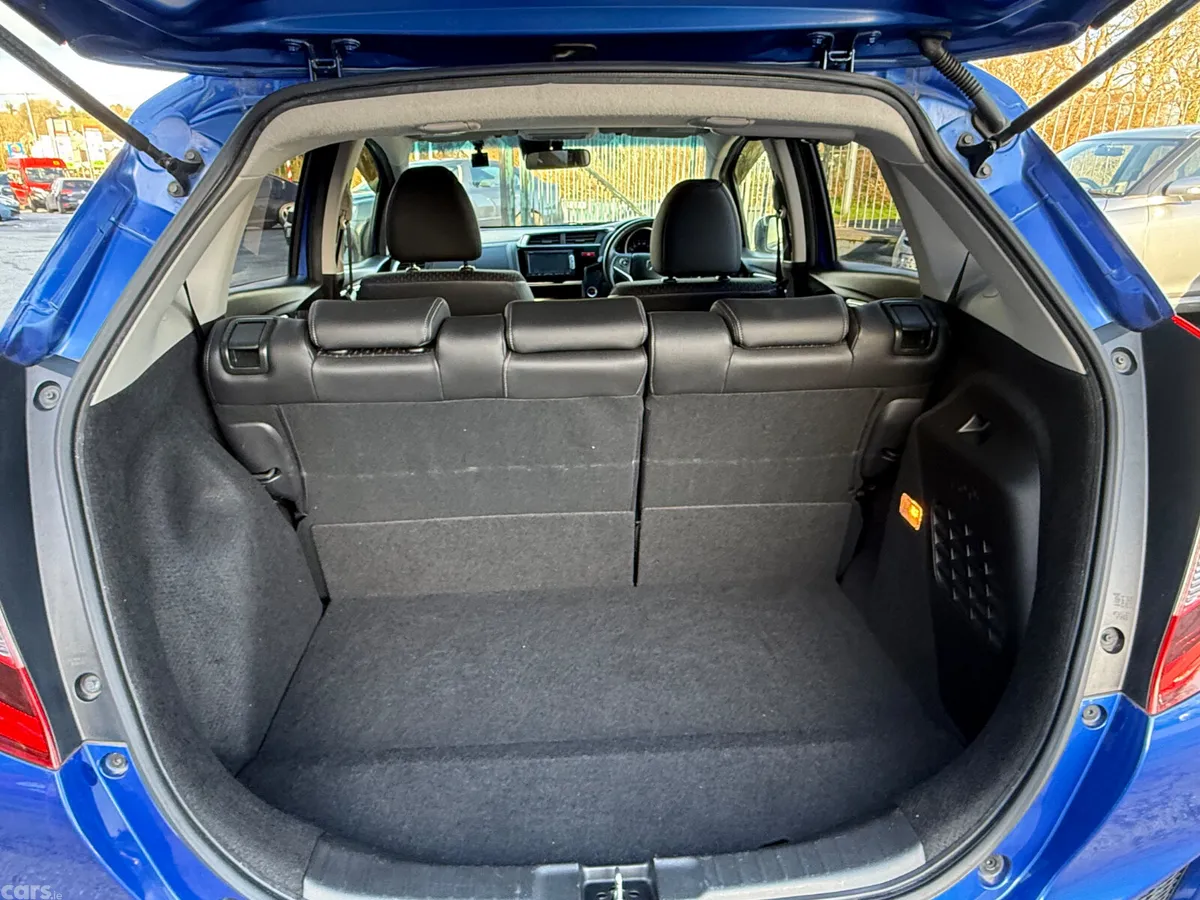 Honda Fit Hatchback, Petrol Hybrid, 2015, Blue