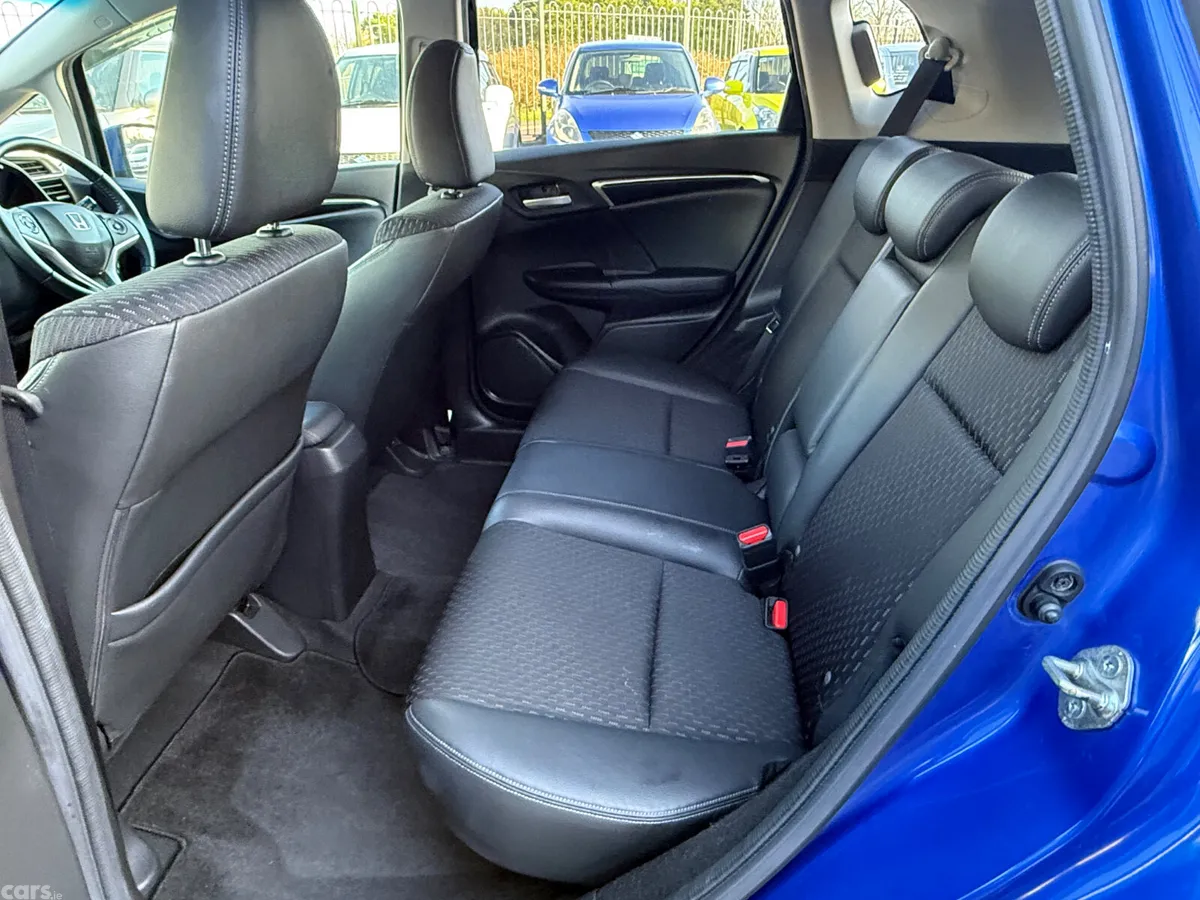 Honda Fit Hatchback, Petrol Hybrid, 2015, Blue