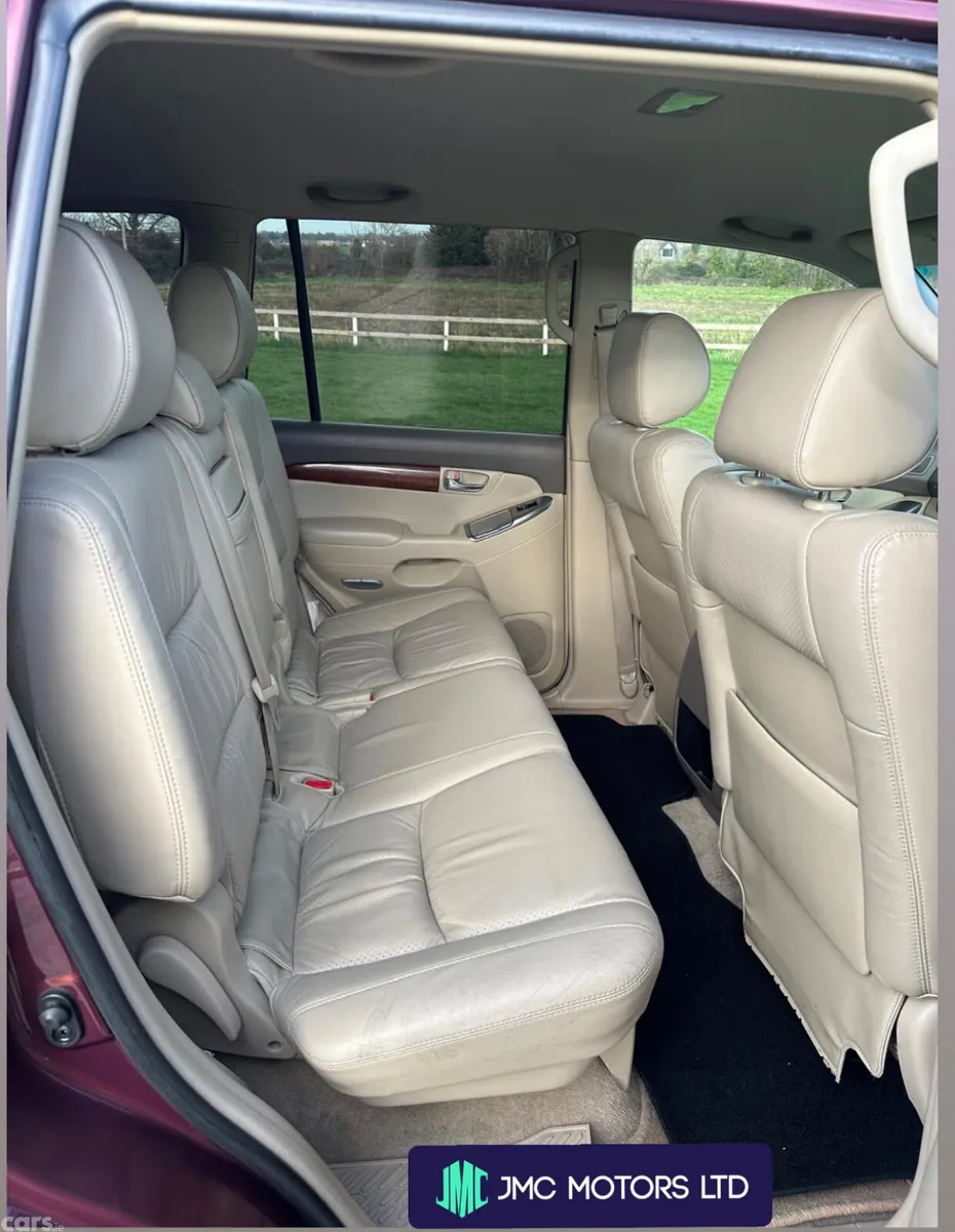 Toyota Land Cruiser SUV, Diesel, 2008, Red