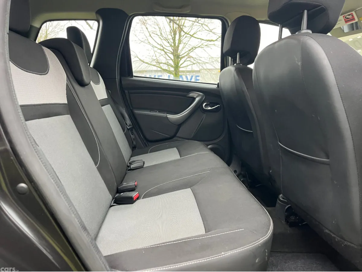 Dacia Duster SUV, Diesel, 2017, Black