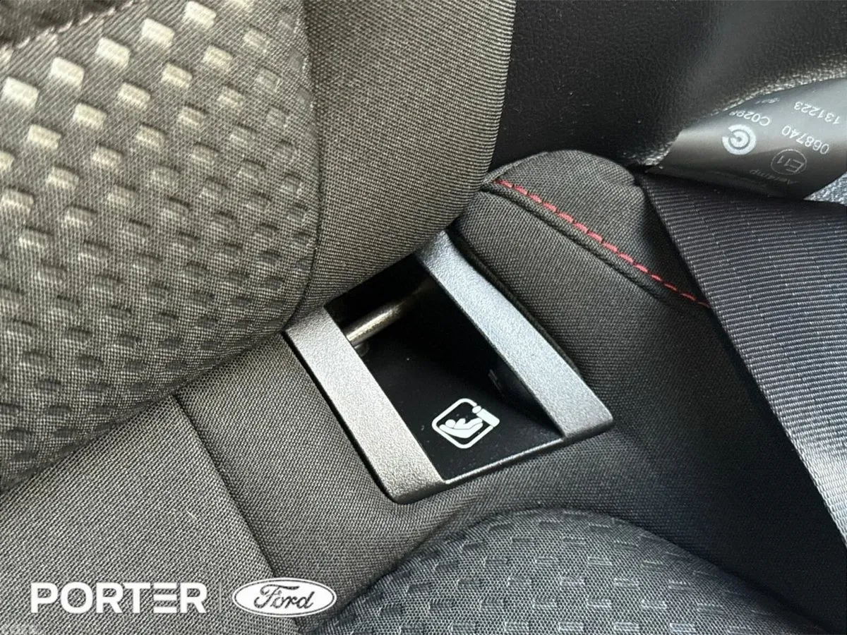 Ford Focus Hatchback, Petrol, 2024, Grey