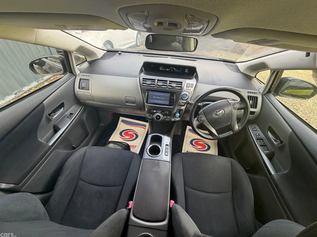 Toyota Prius Hatchback, Petrol Hybrid, 2015, Black