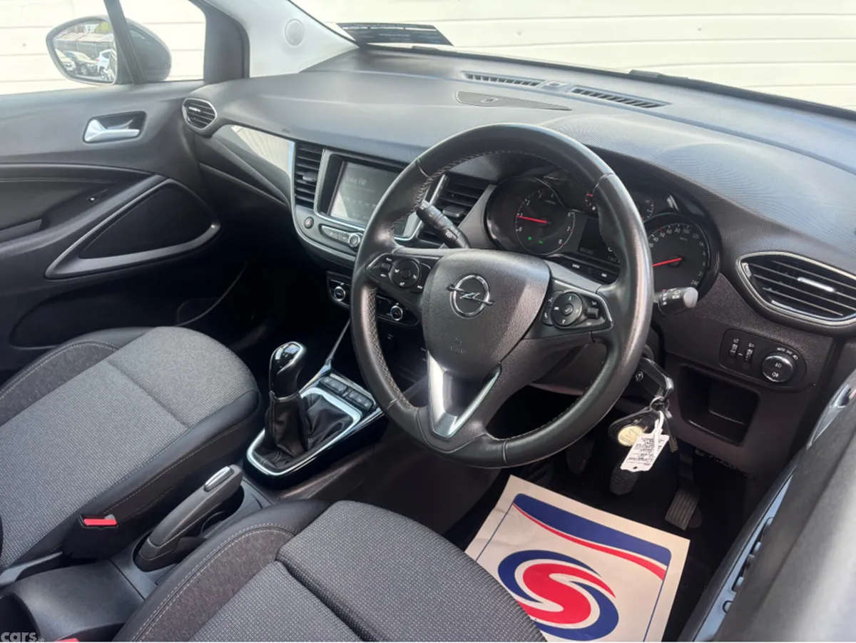 Opel Crossland X MPV, Petrol, 2022, Blue