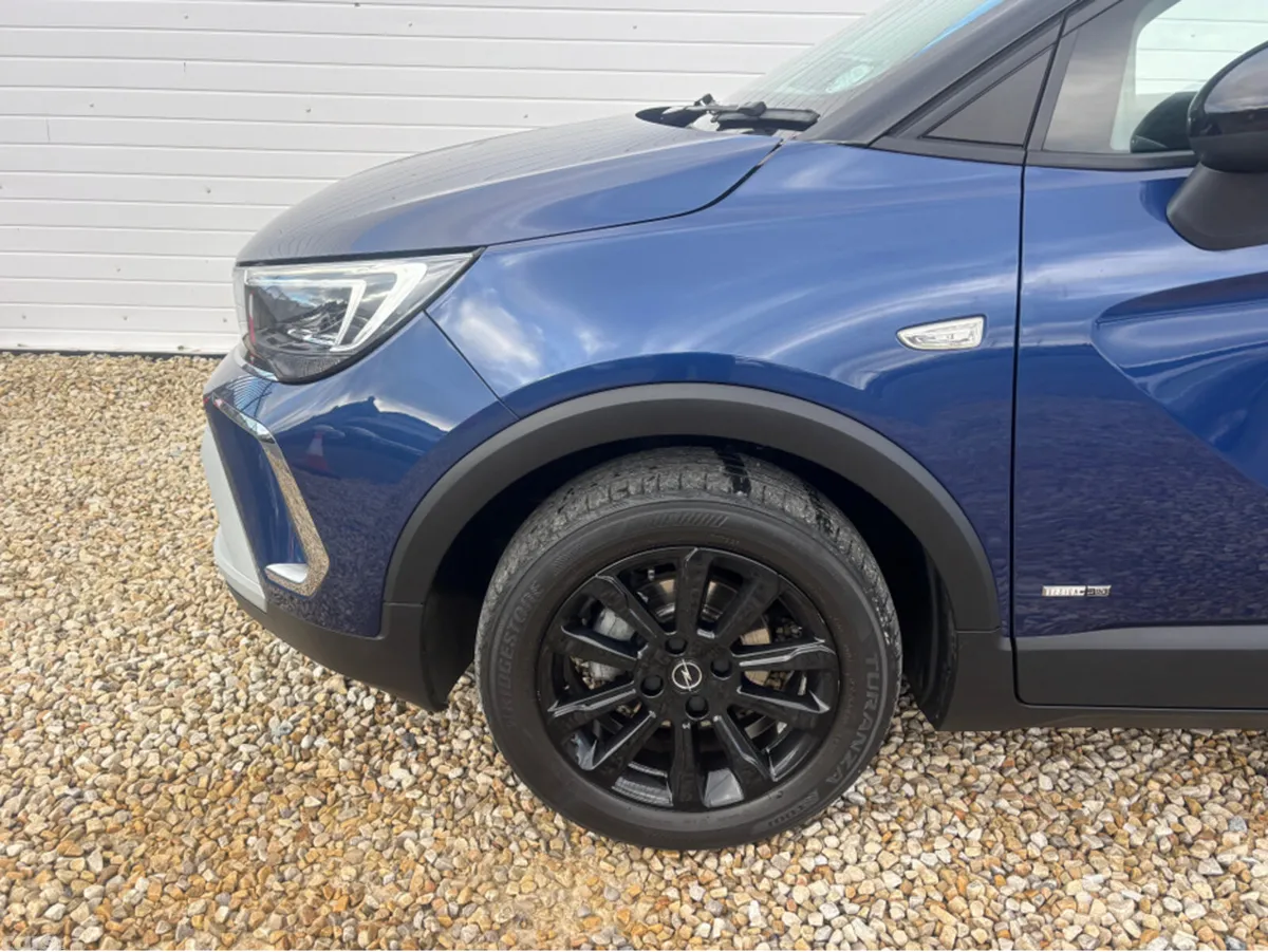 Opel Crossland X MPV, Petrol, 2022, Blue