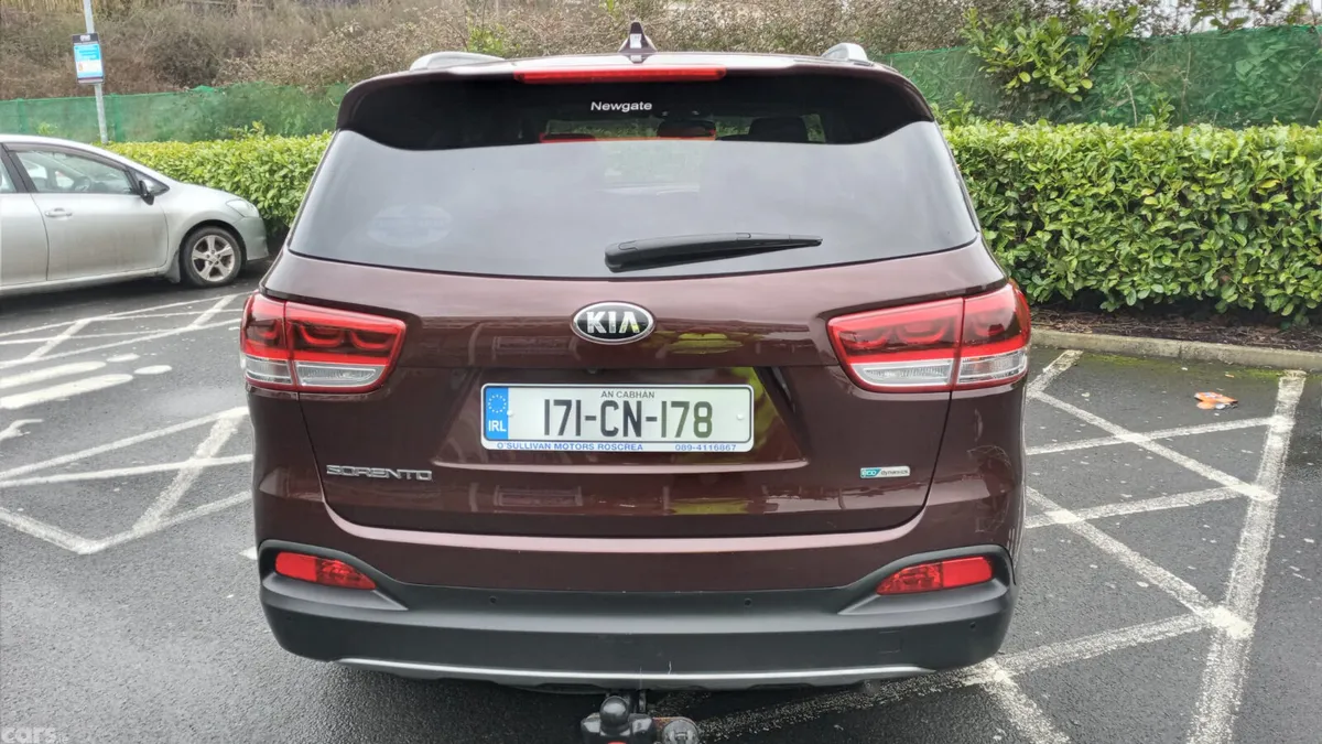 Kia Sorento SUV, Diesel, 2017, Red
