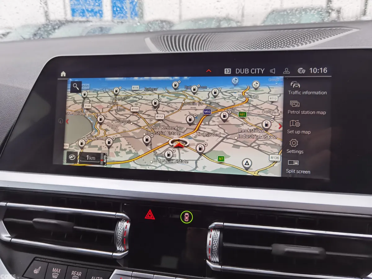 BMW 3-Series Estate, Diesel, 2022, White